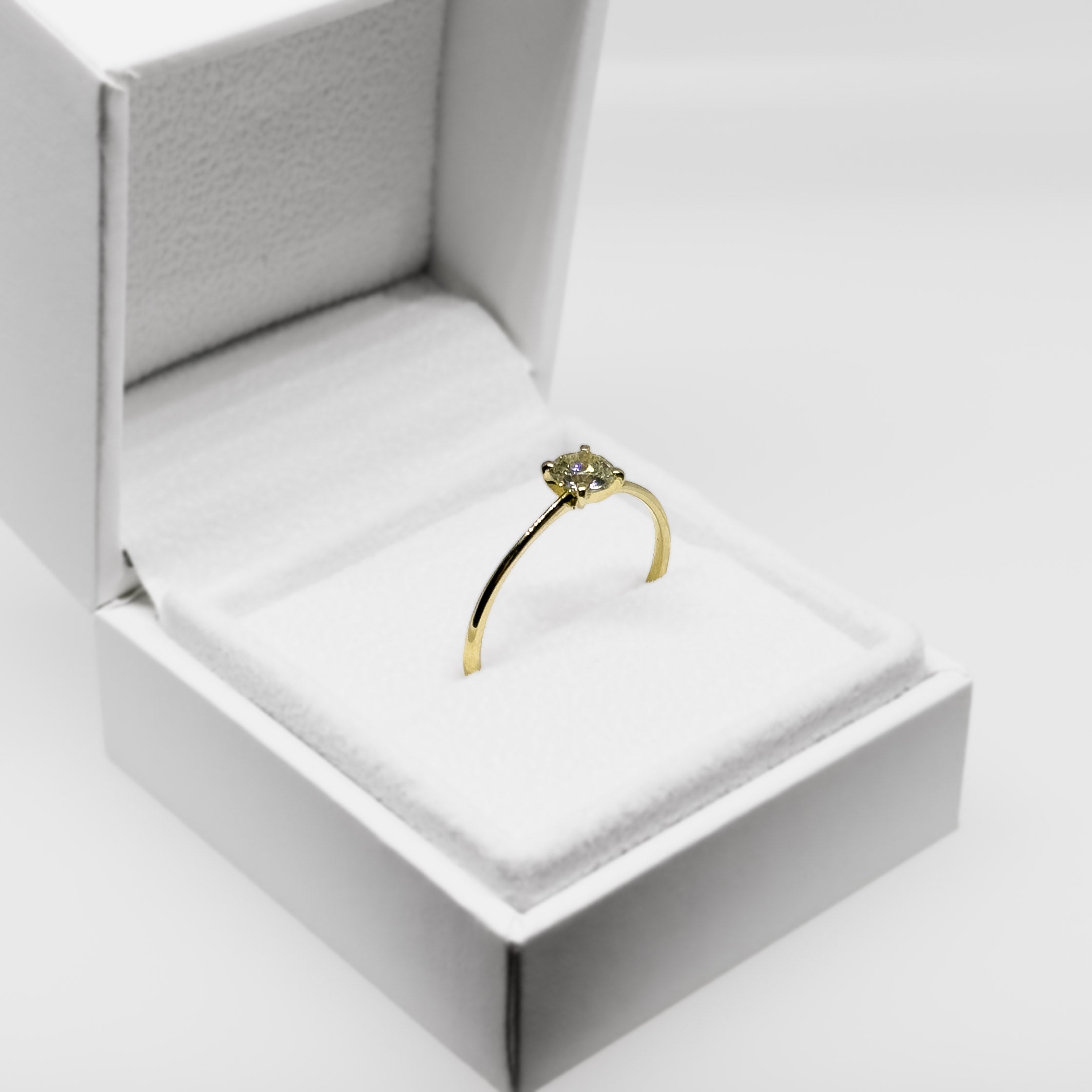 14k keltakultainen 0,51ct Timanttisormus