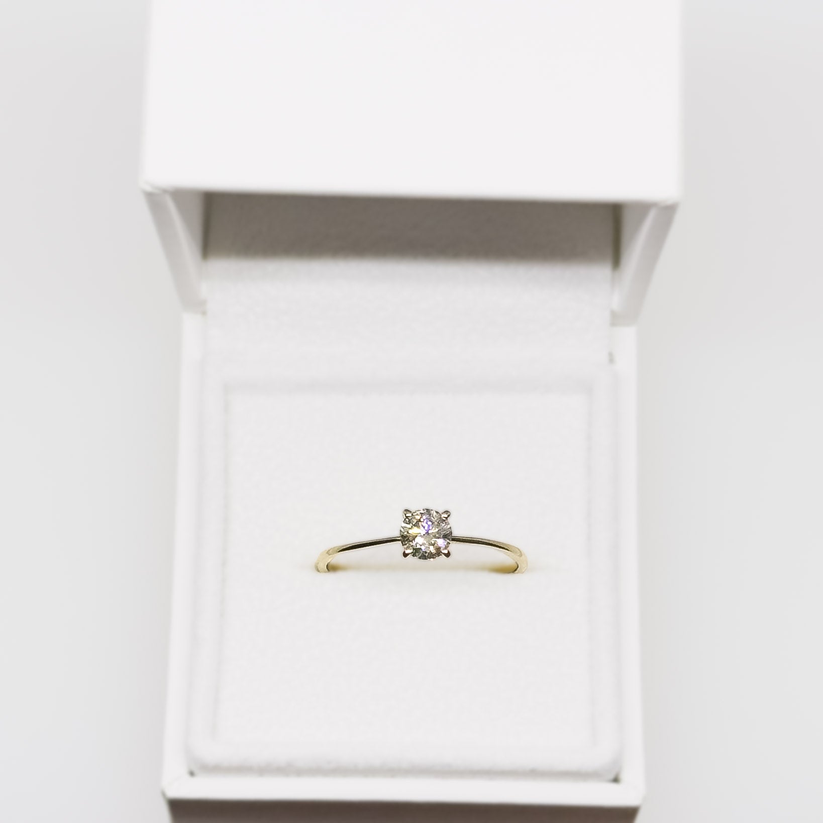 14k keltakultainen 0,51ct Timanttisormus