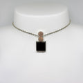 Elis Kauppi hopeinen Onyx riipus
