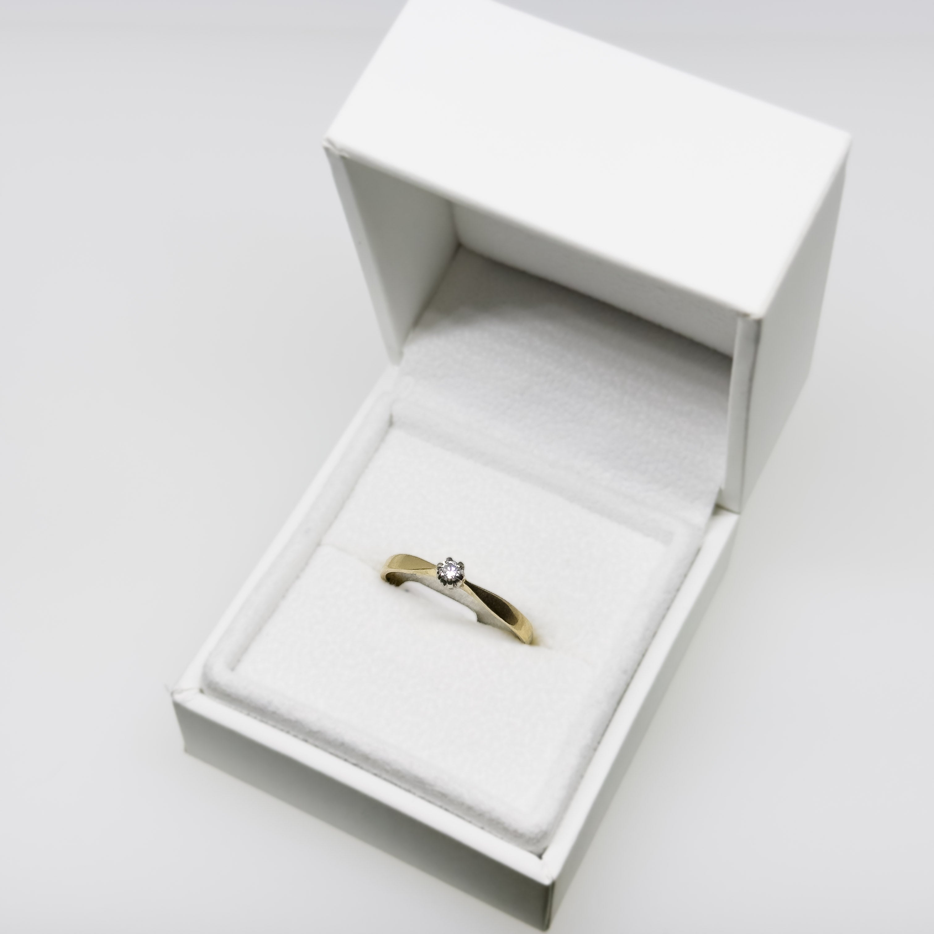 H.Lahtinen 14k keltakultainen 0,05ct Timanttisormus