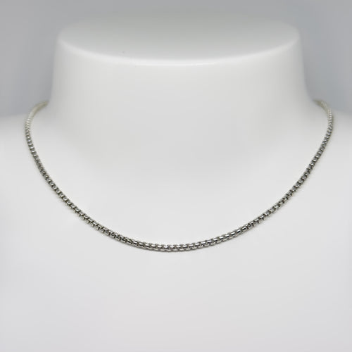 Hopeinen 45,3cm ketju