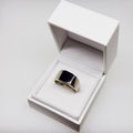 Hopeinen Onyx sormus