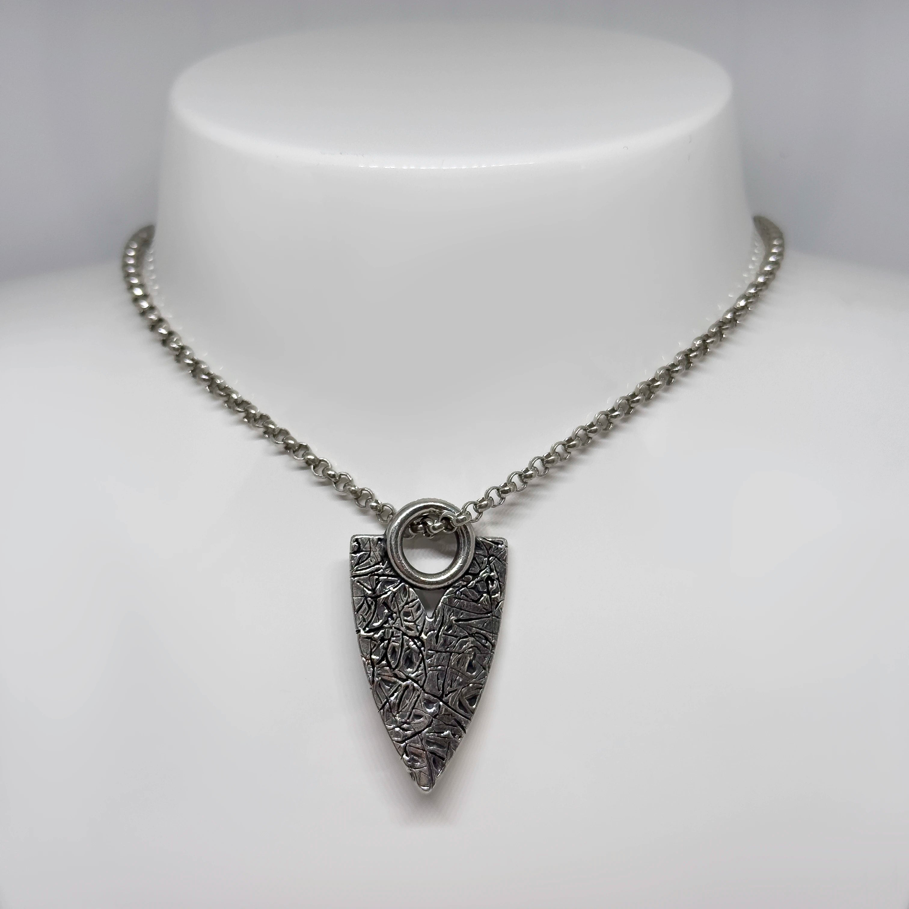 Kalevala Koru hopeinen Elämän Roihu kaulakoru