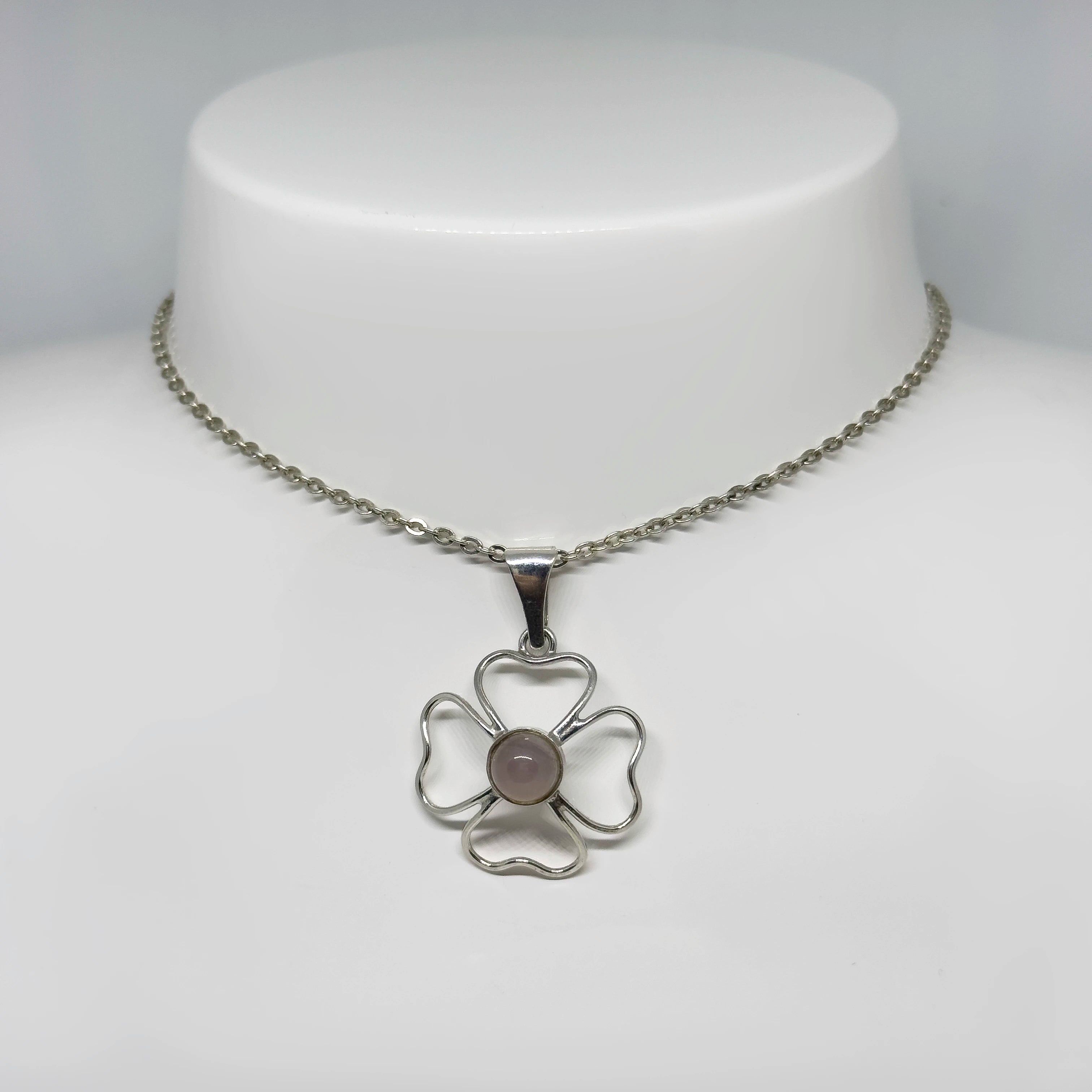 Sirkka Kiurunen hopeinen Ruusukvartsi riipus