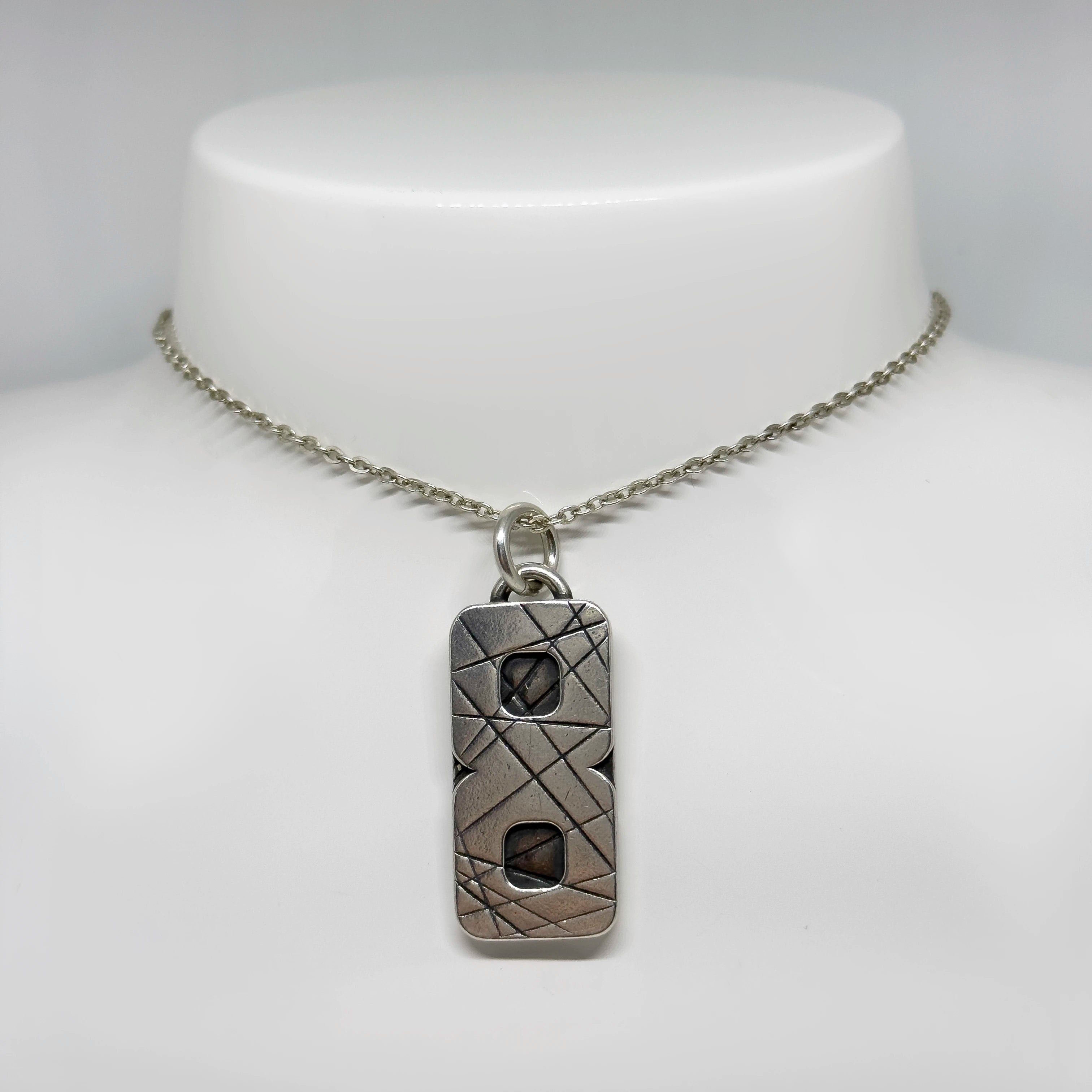 Kalevala Koru hopeinen K8SI riipus