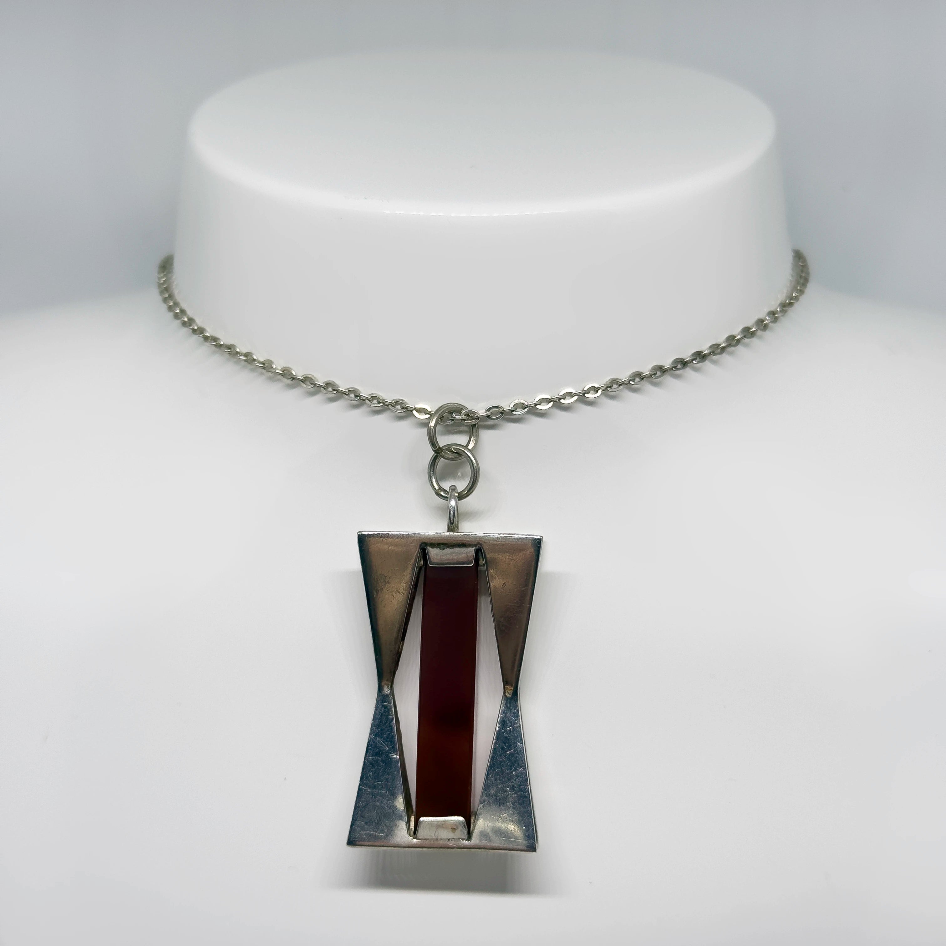 Salovaara hopeinen Karneoli riipus