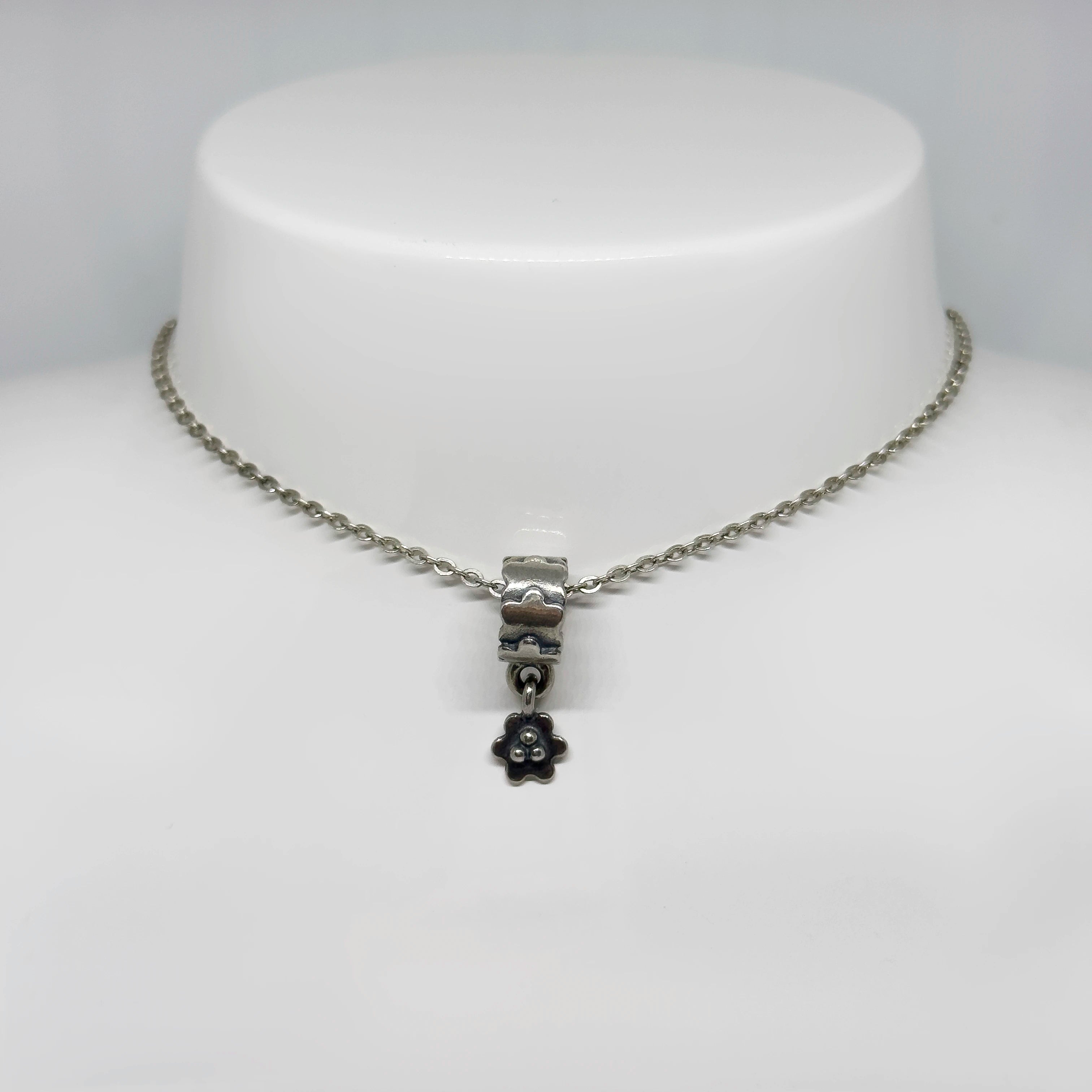 Kalevala Koru hopeinen Kukka hela