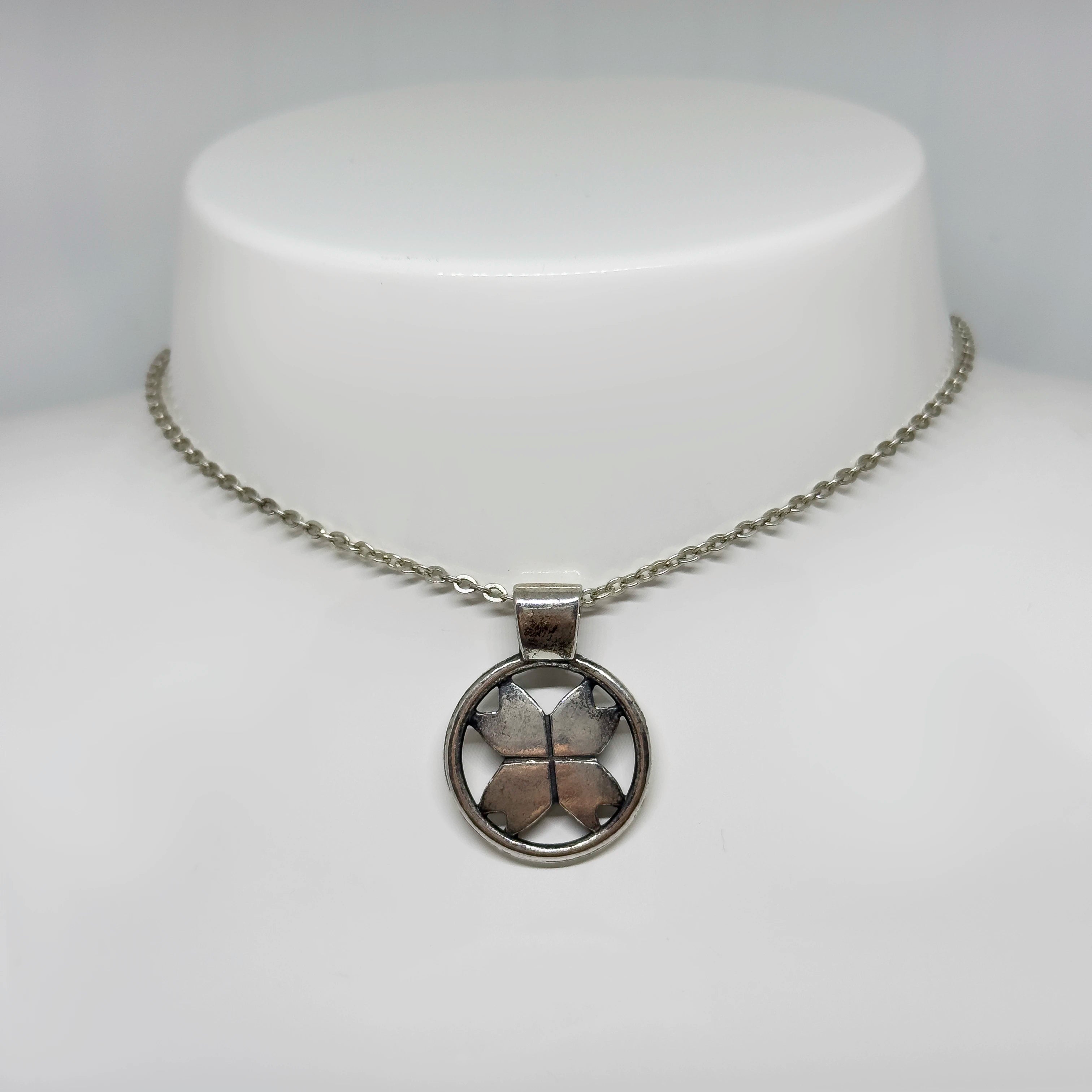 Lapponia hopeinen riipus