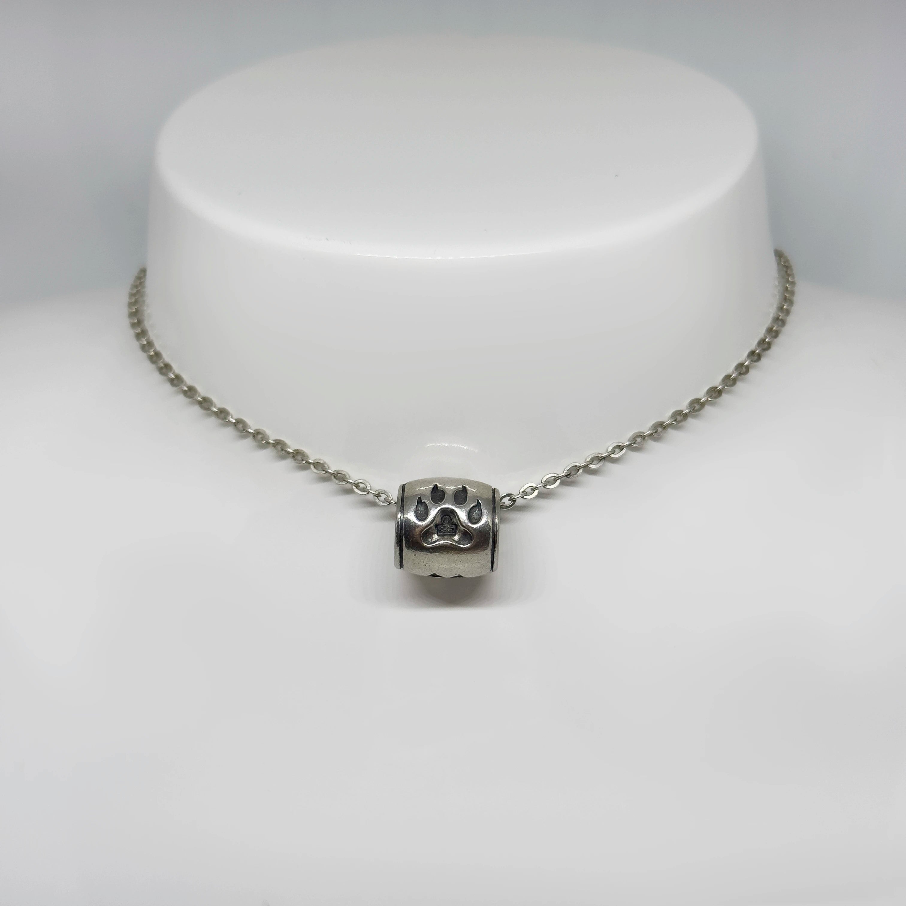 Kalevala Koru hopeinen Suden Tassu hela