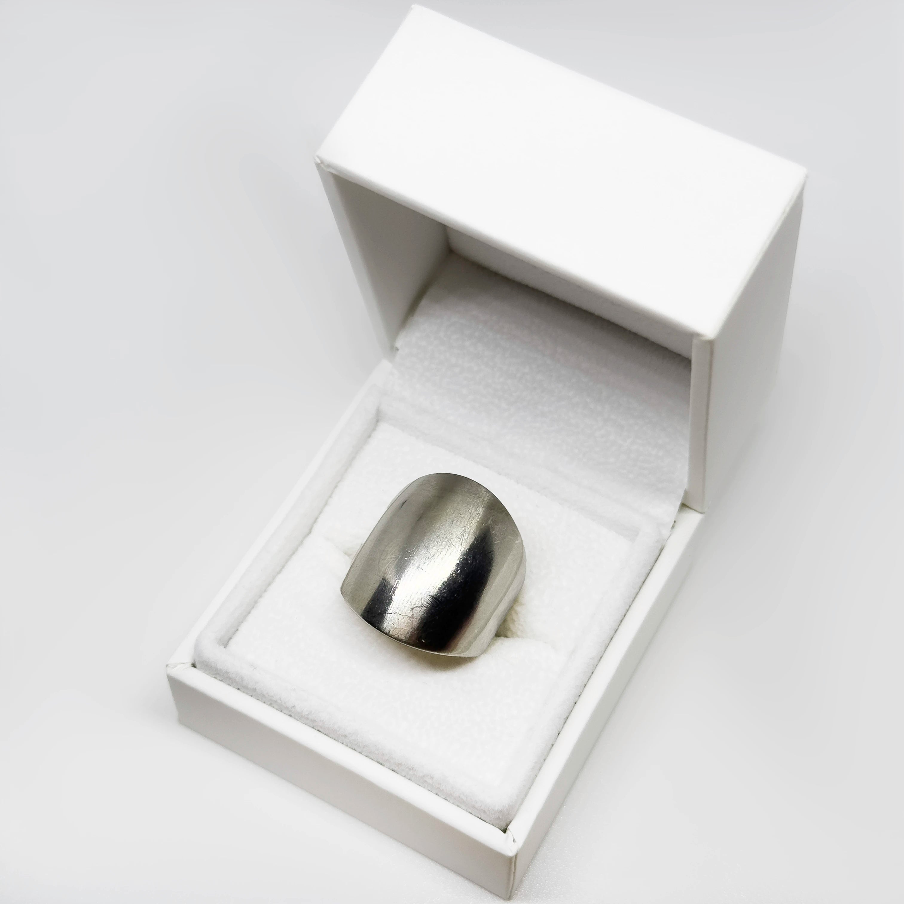 Pekka Piekäinen hopeinen sormus, koko 17-