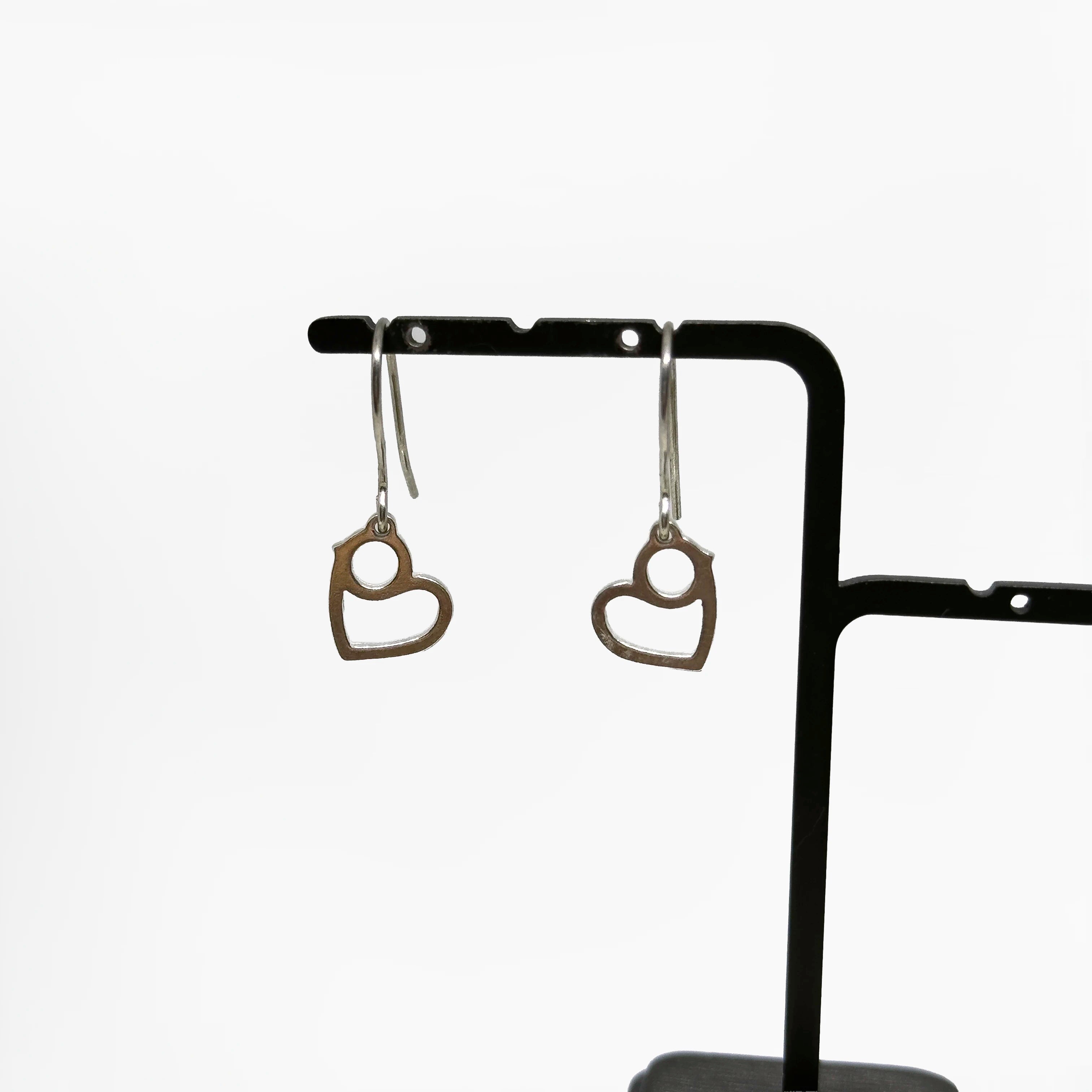 Kalevala Koru hopeiset Lovebird korvakorut