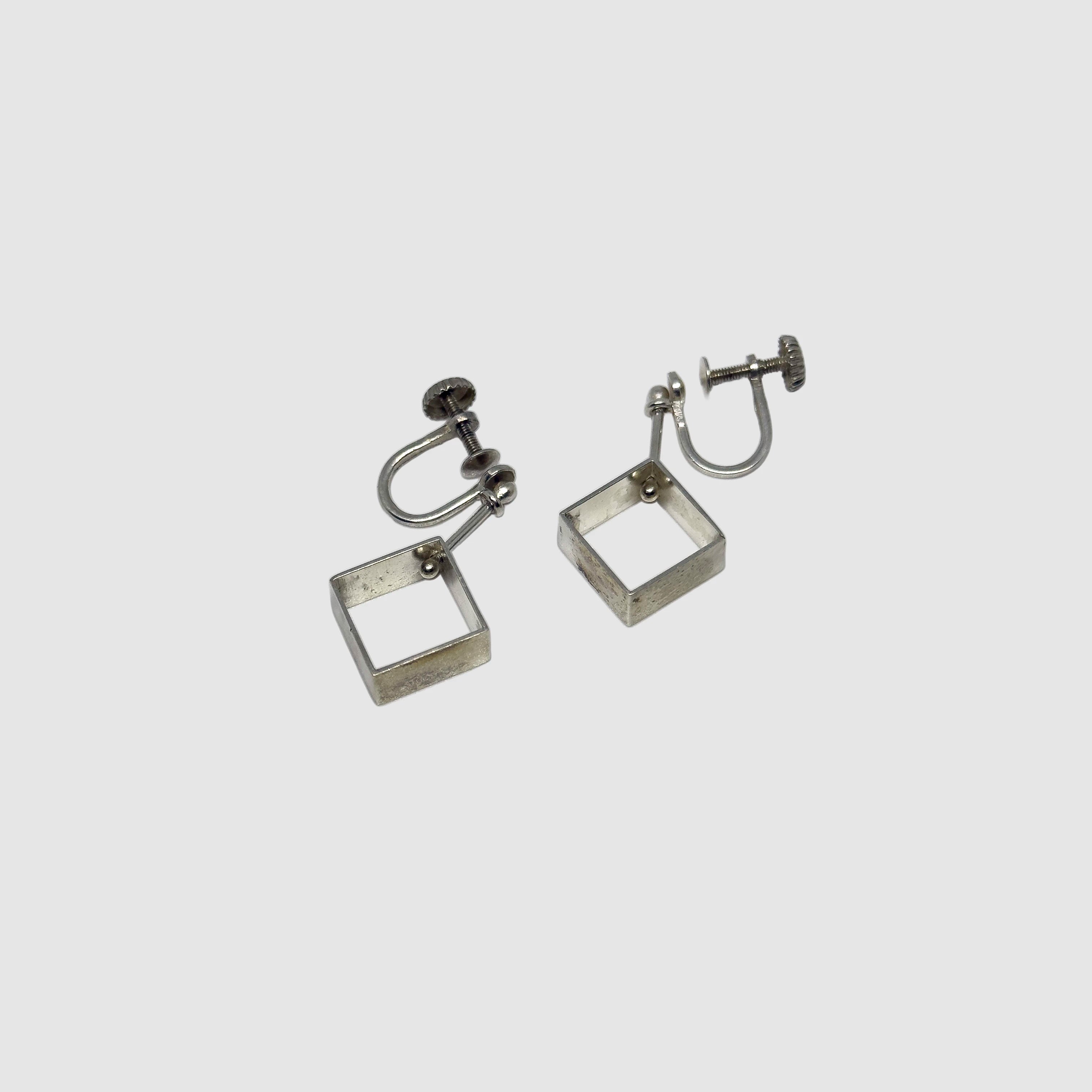 Elis Kauppi hopeiset korvakorut