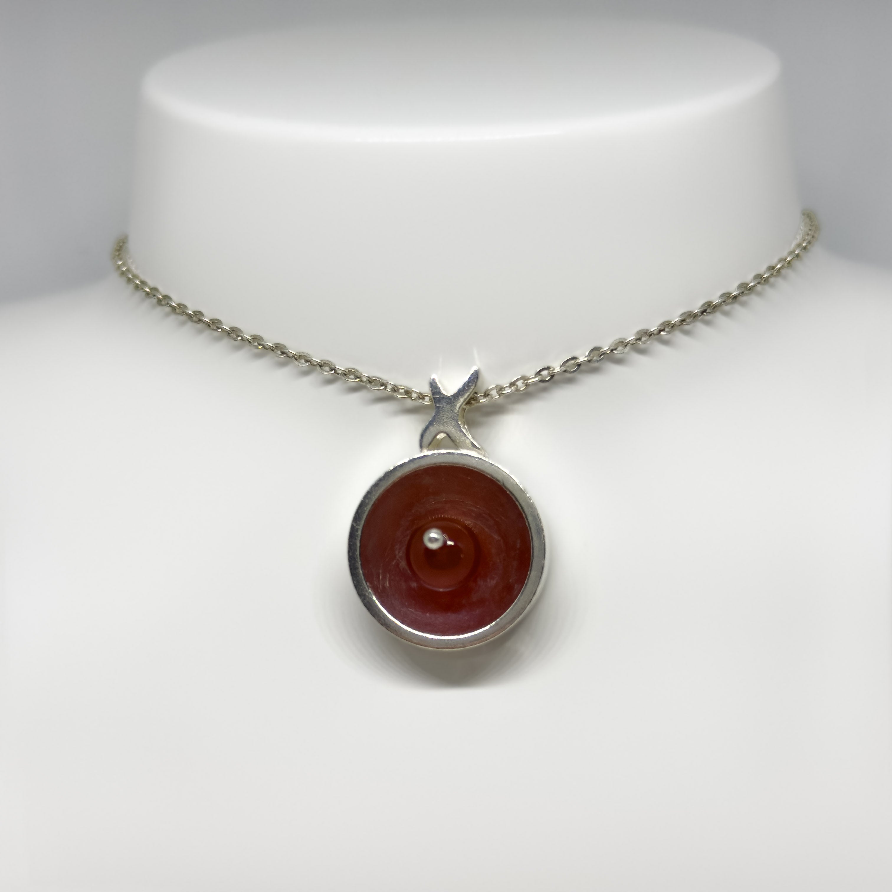 Kalevala Koru hopeinen Onnetar riipus