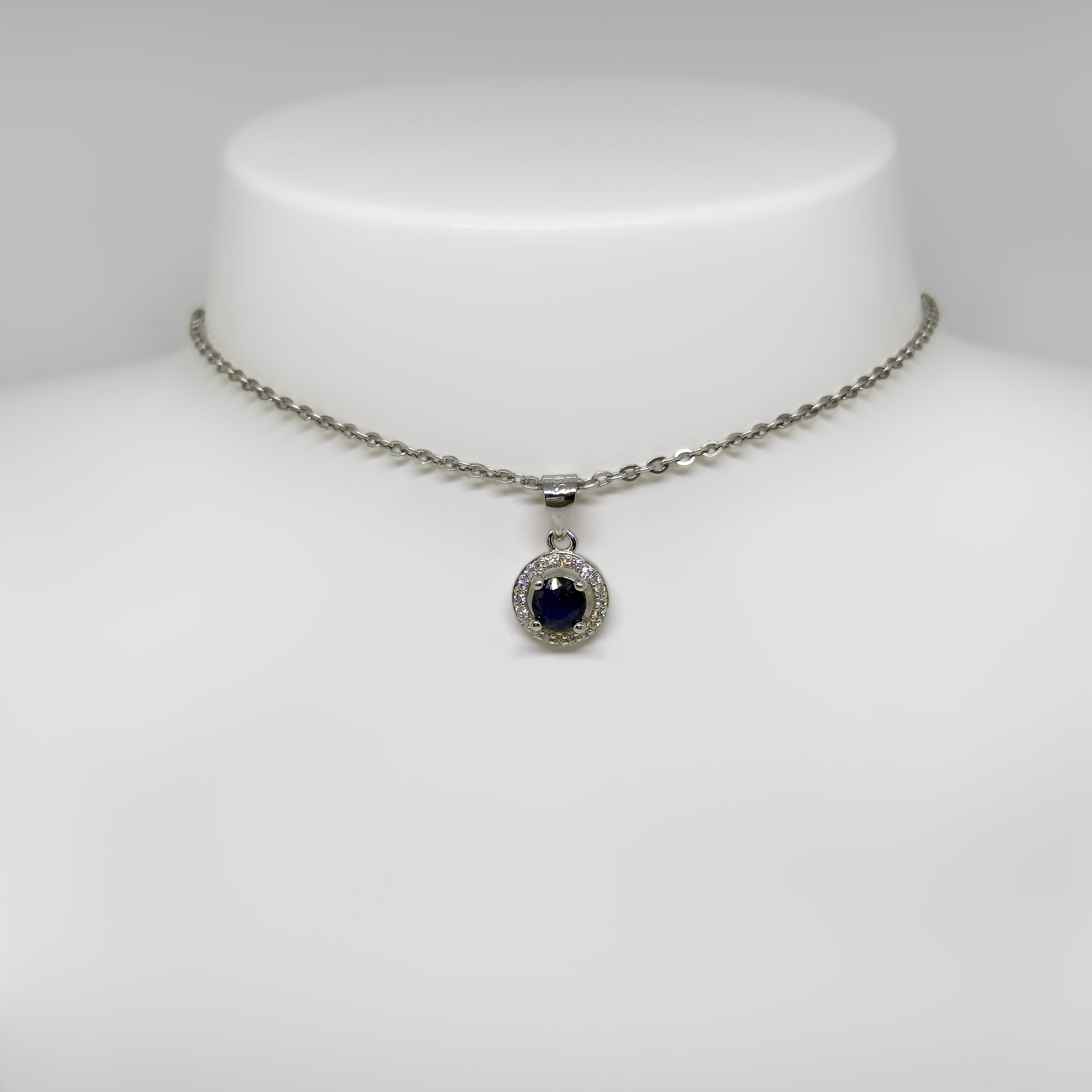 Hopeinen Sinisafiiri & Kristalli riipus