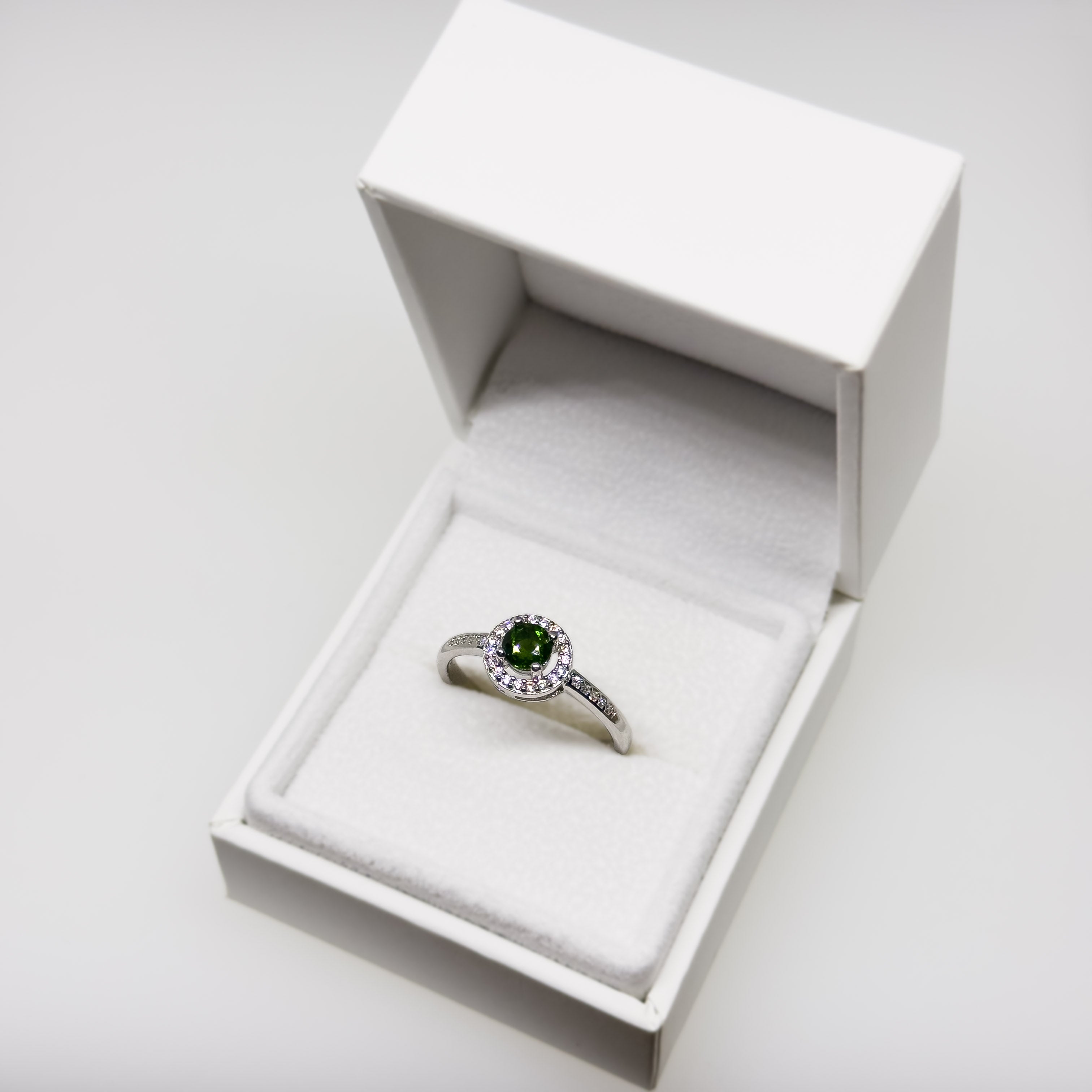 Hopeinen Turmaliini & Kristalli sormus, koko 18