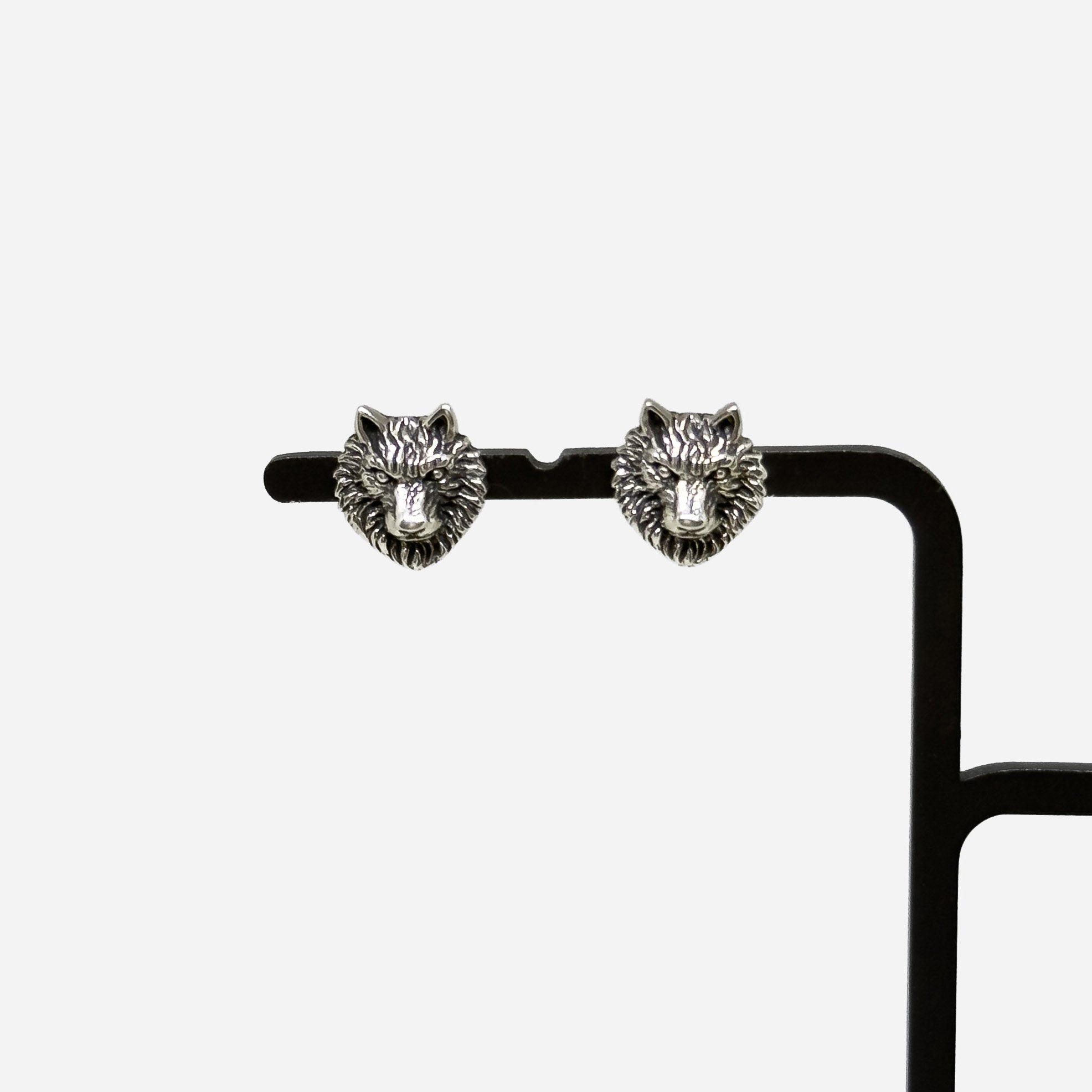 Hopeiset Susi korvakorut