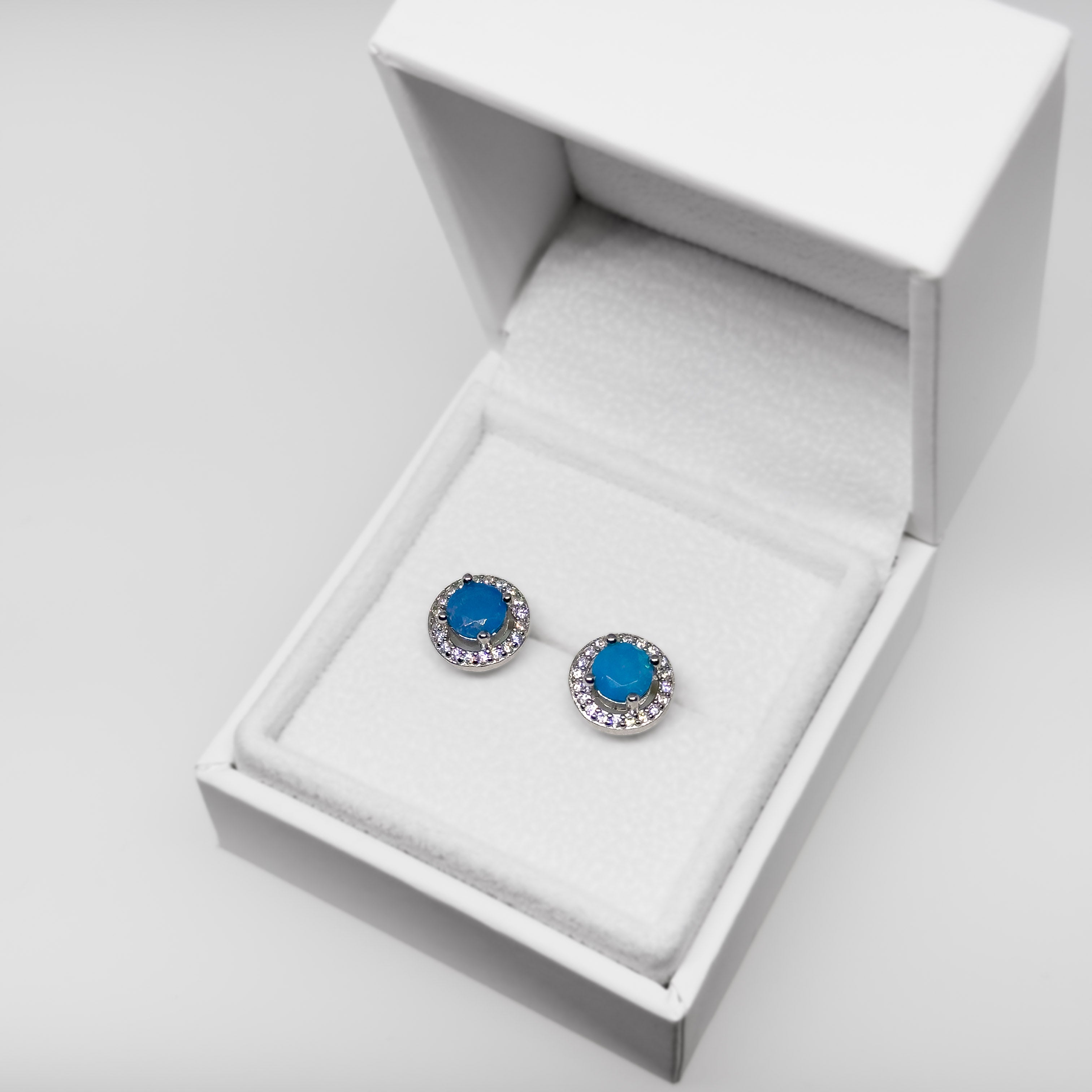 Hopeiset Etiopian Opaali & Kristalli korvakorut