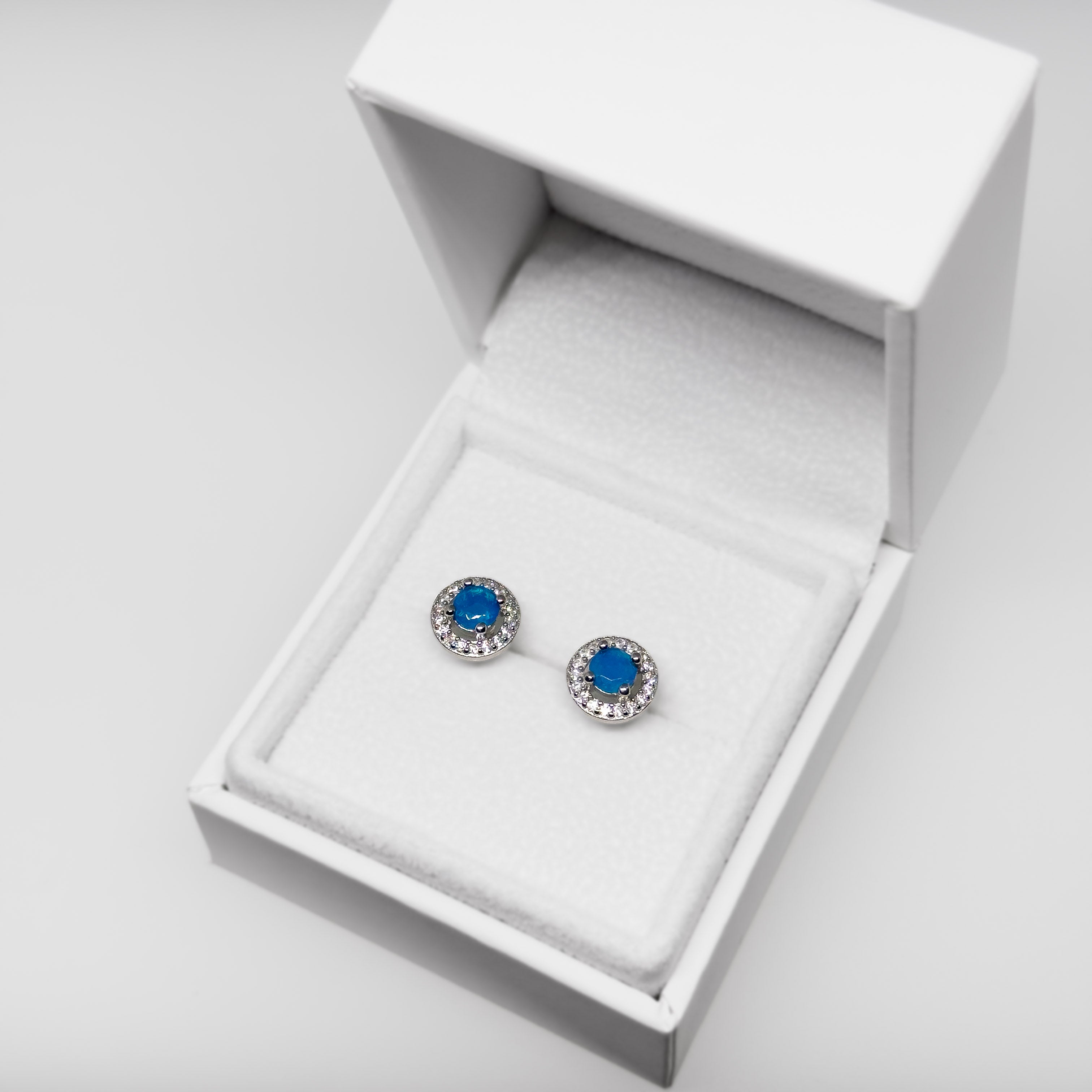 Hopeiset Etiopian Opaali & Kristalli korvakorut