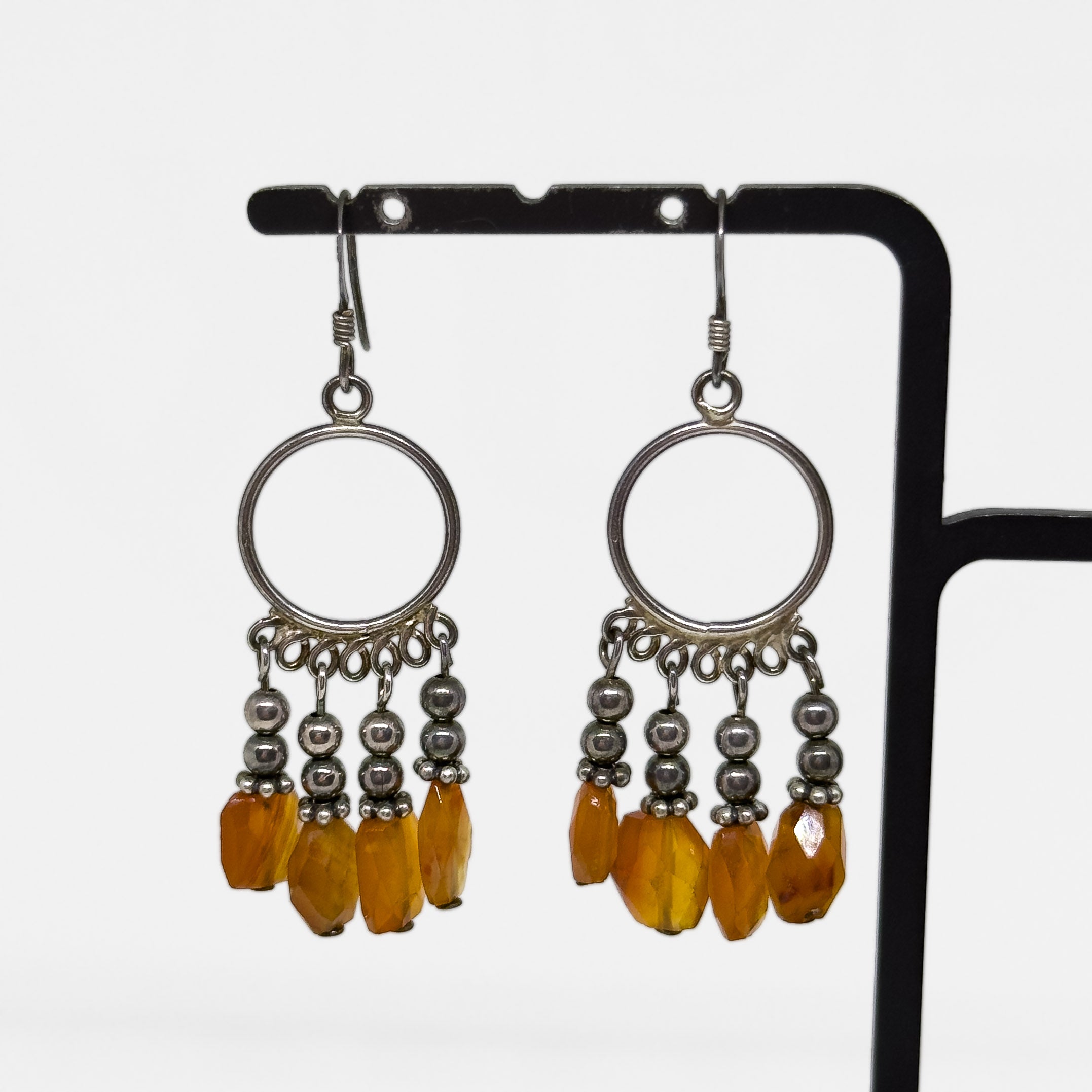 Hopeiset Akaatti korvakorut