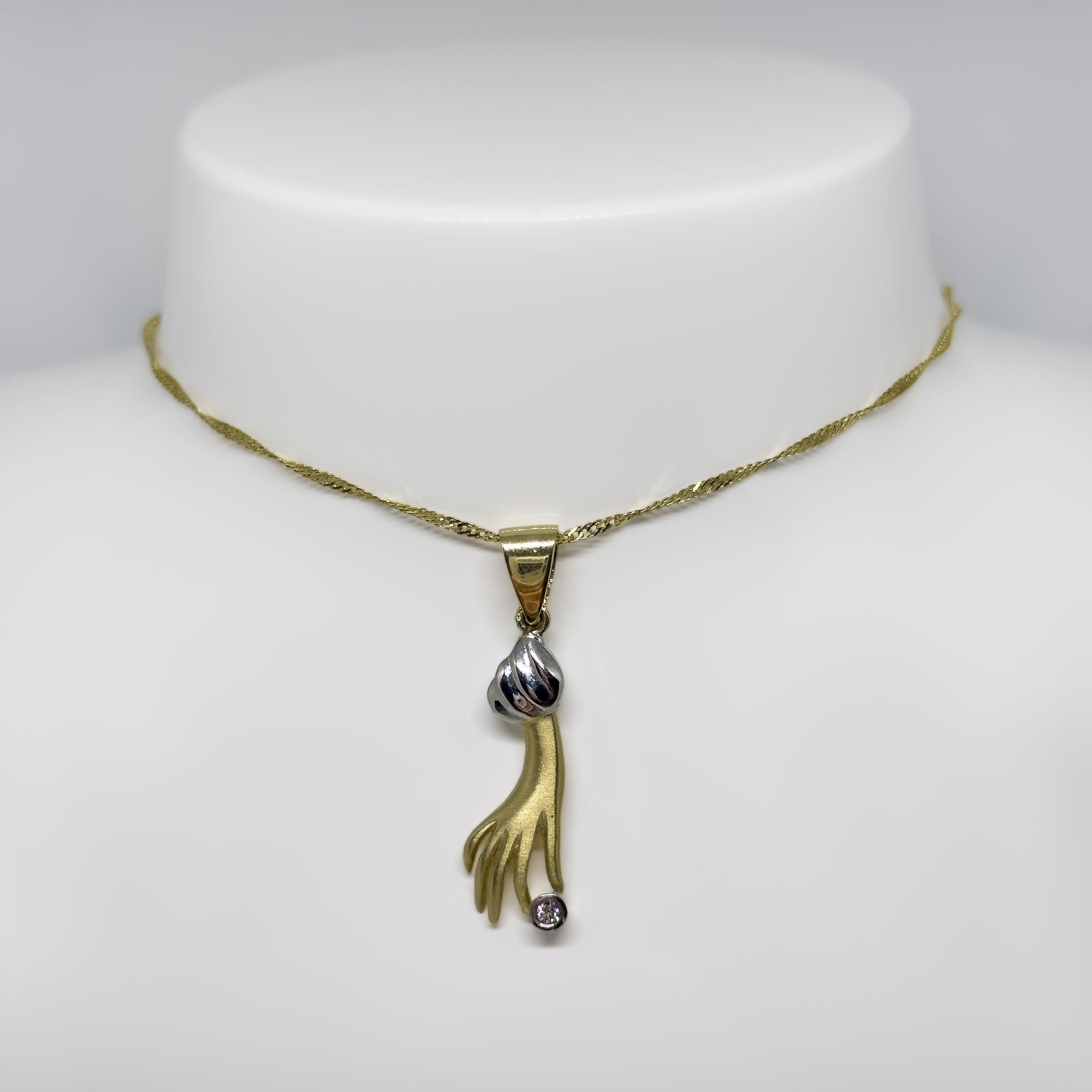 14K Keltakultainen Zirkonia riipus