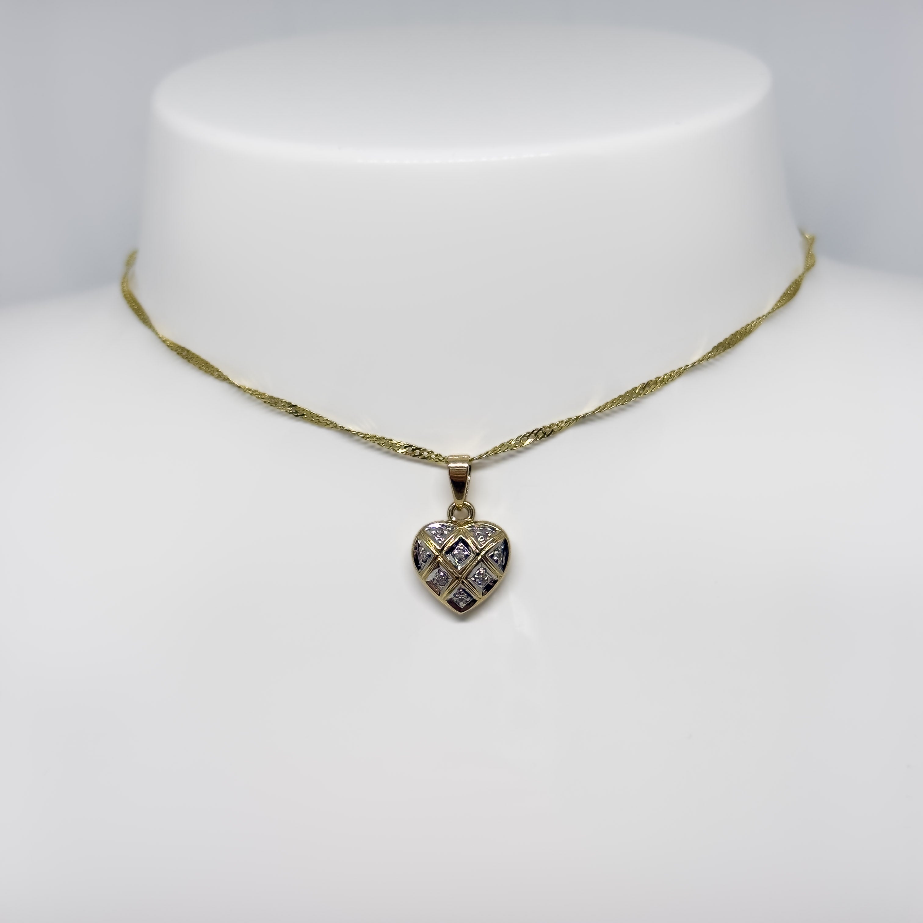 14K Keltakultainen Sydän riipus