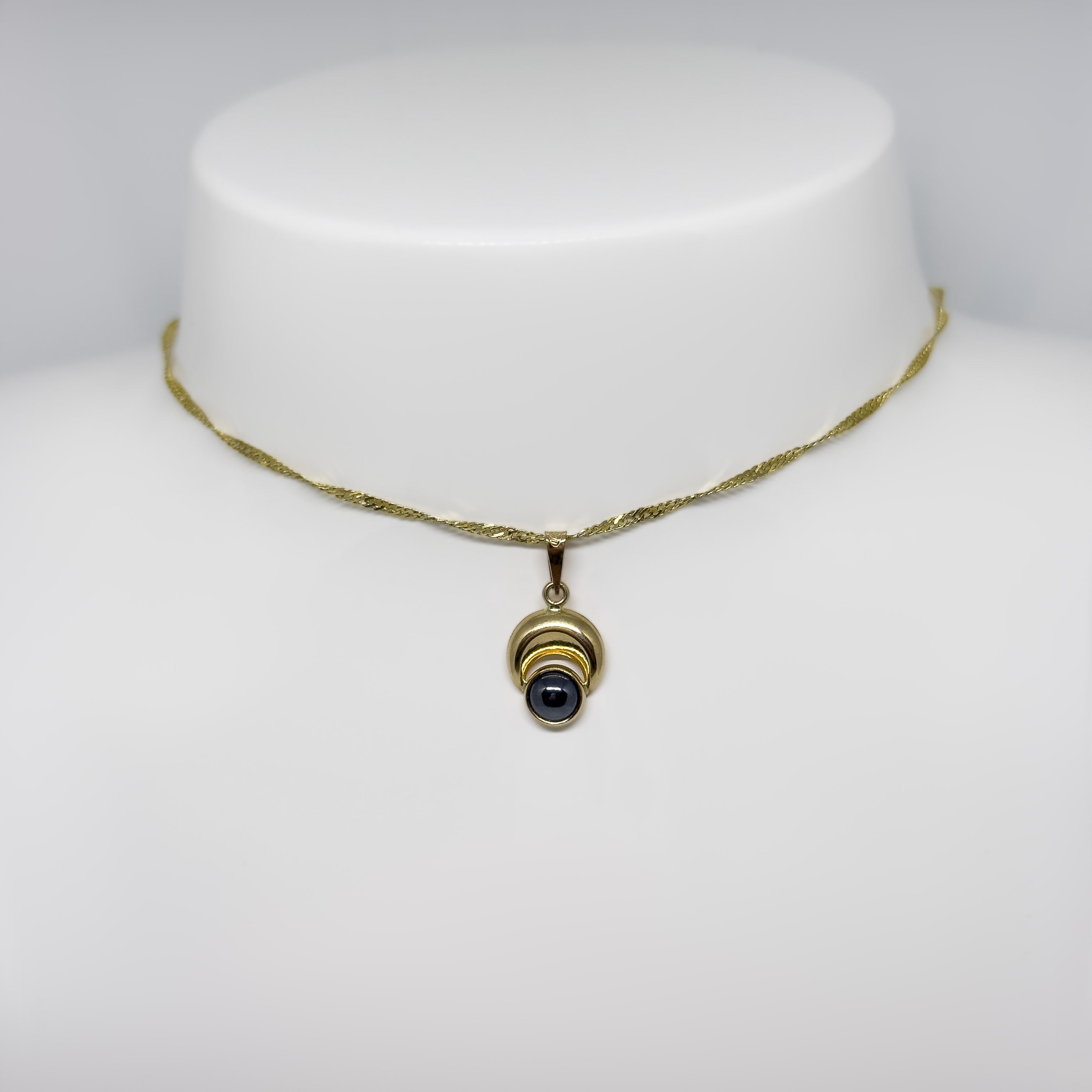 14K Keltakultainen Hematiitti riipus