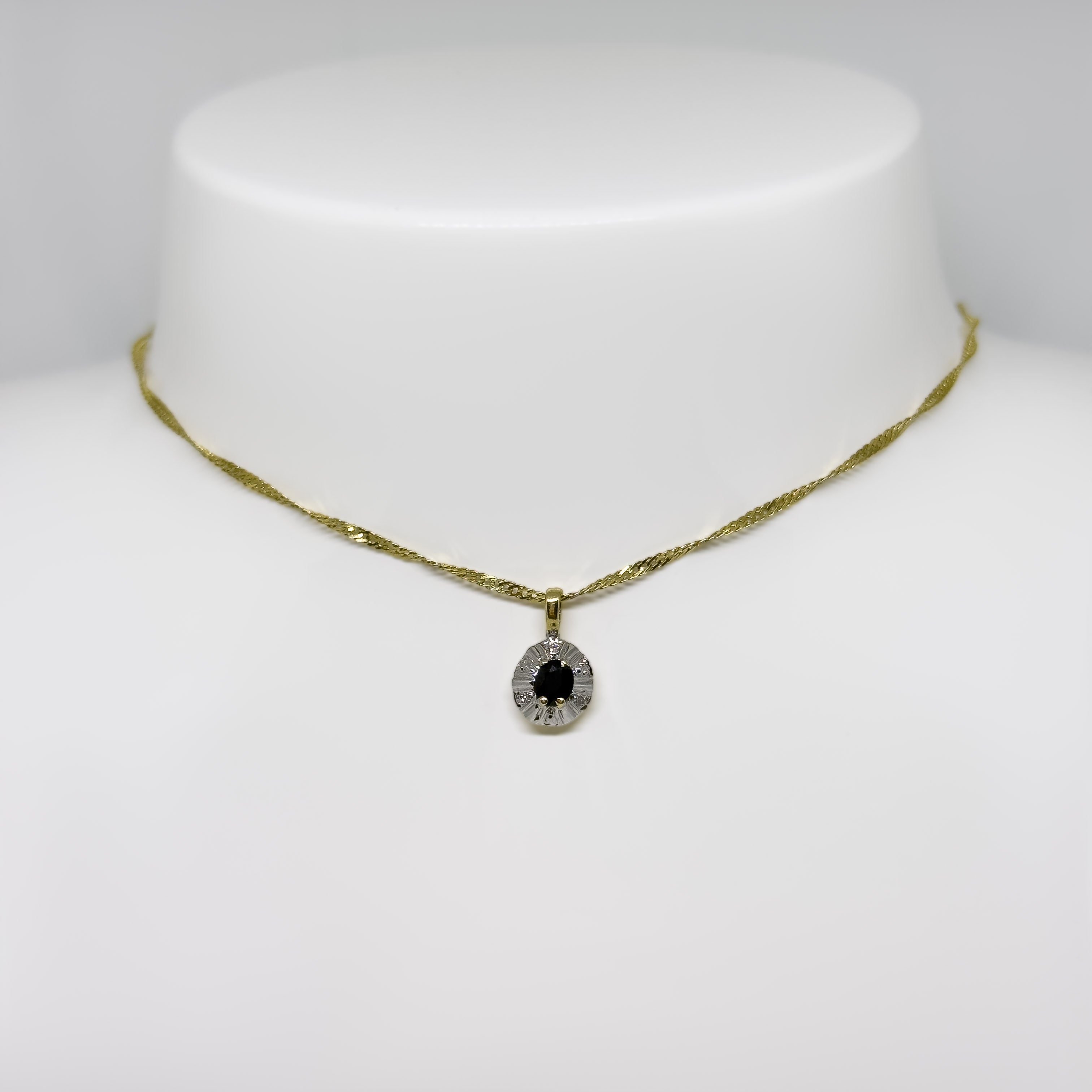 14K Keltakultainen Diana/Sinisafiiri riipus