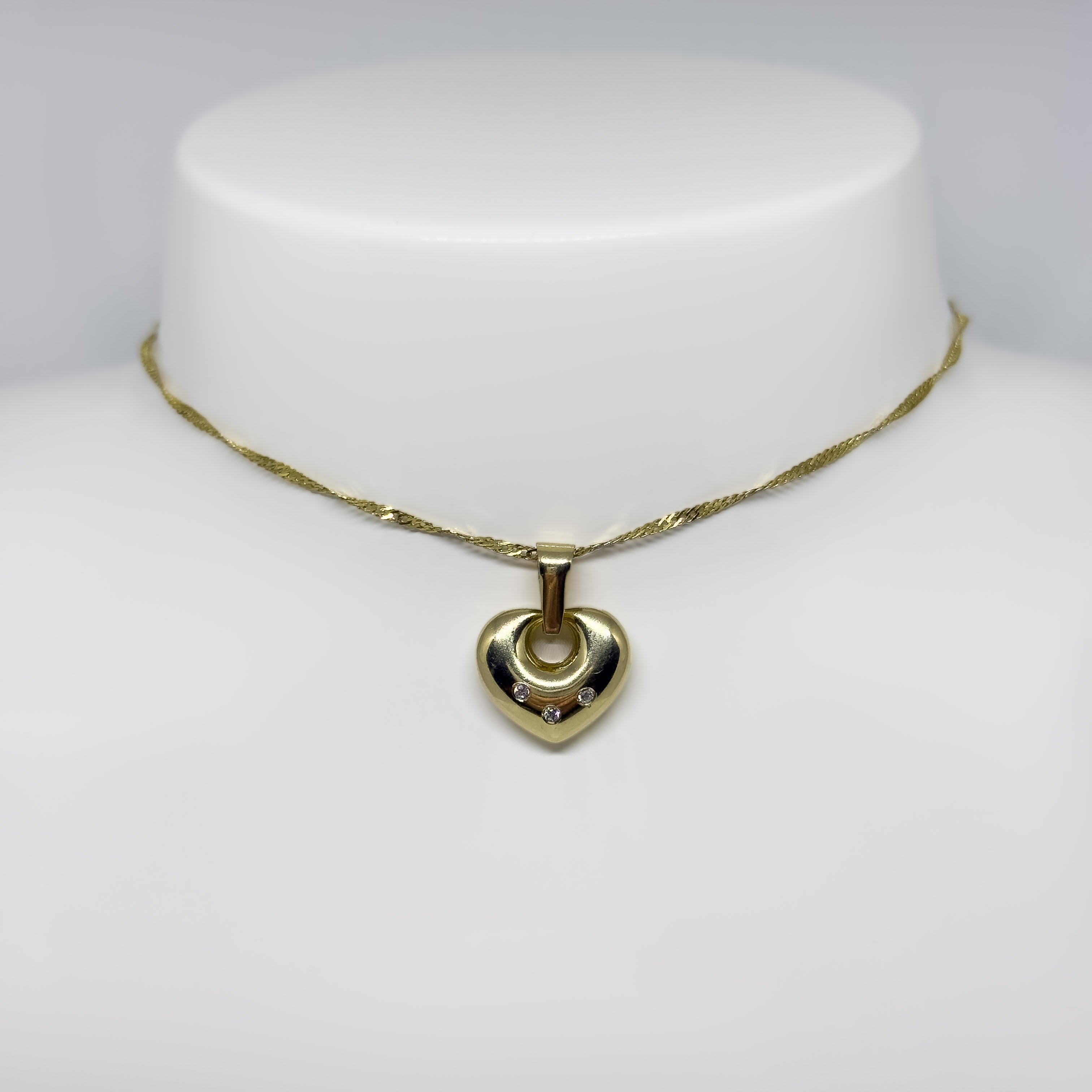 14K Keltakultainen Sydän riipus