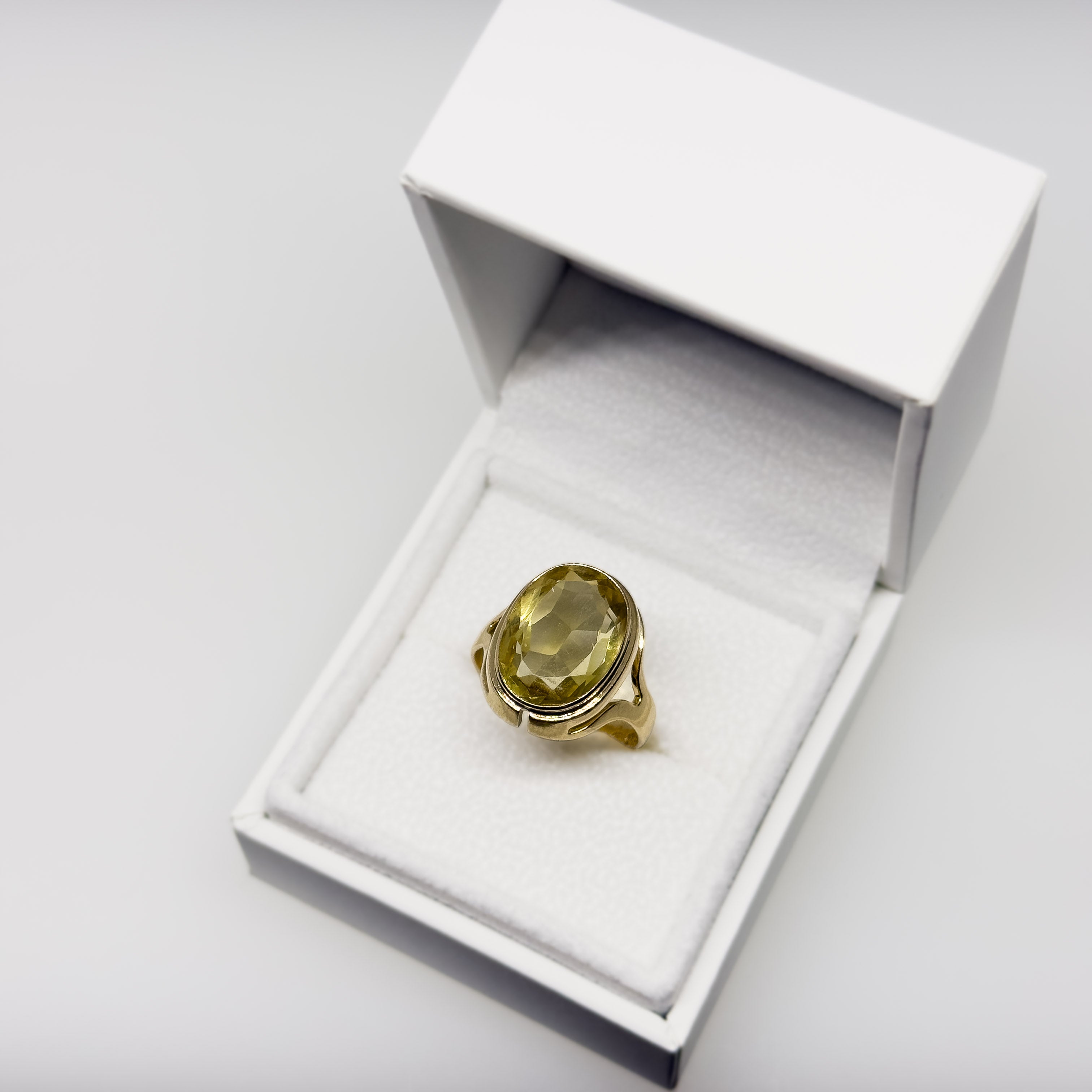 Eino Westerback 14K Keltakultainen Sitriini sormus