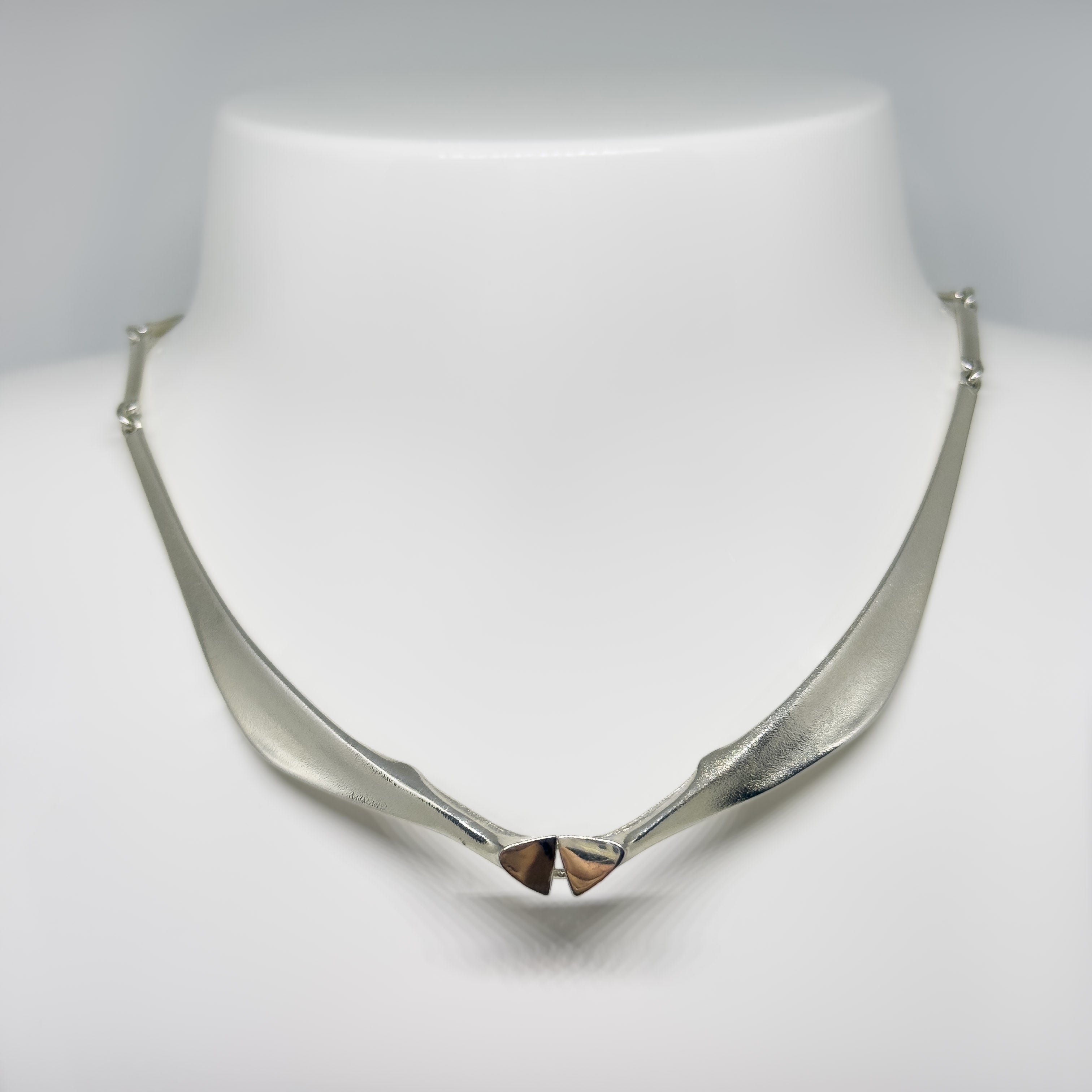 Lapponia hopeinen Bellatrix kaulakoru