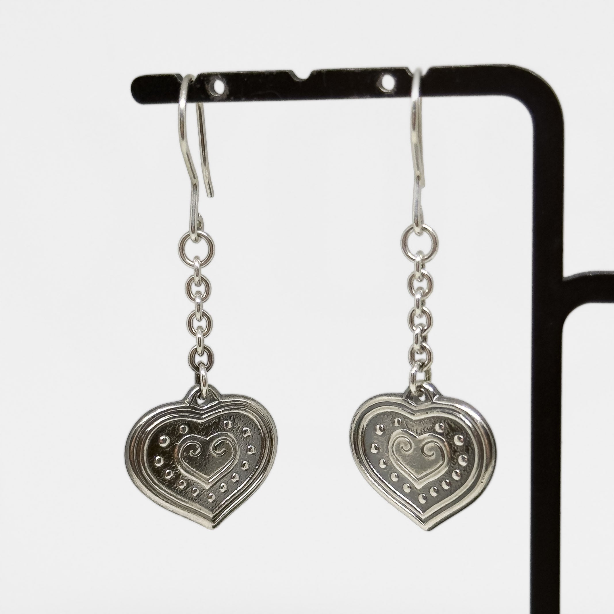 Kalevala Koru hopeiset Euran Sydän korvakorut