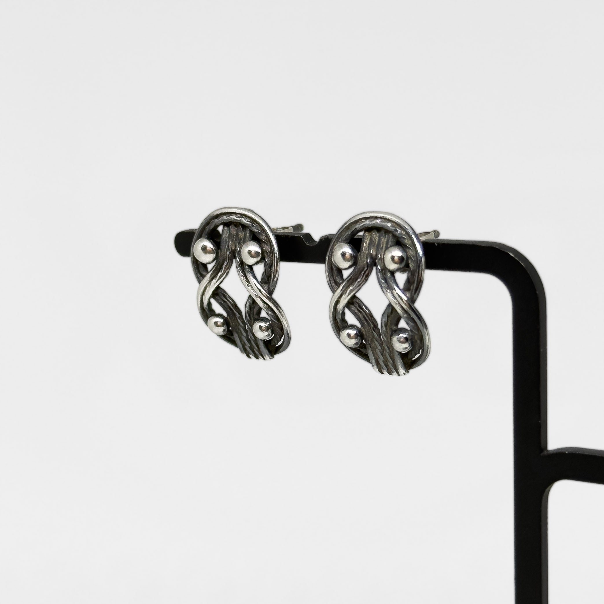 Kalevala Koru hopeiset Teljänneito korvakorut