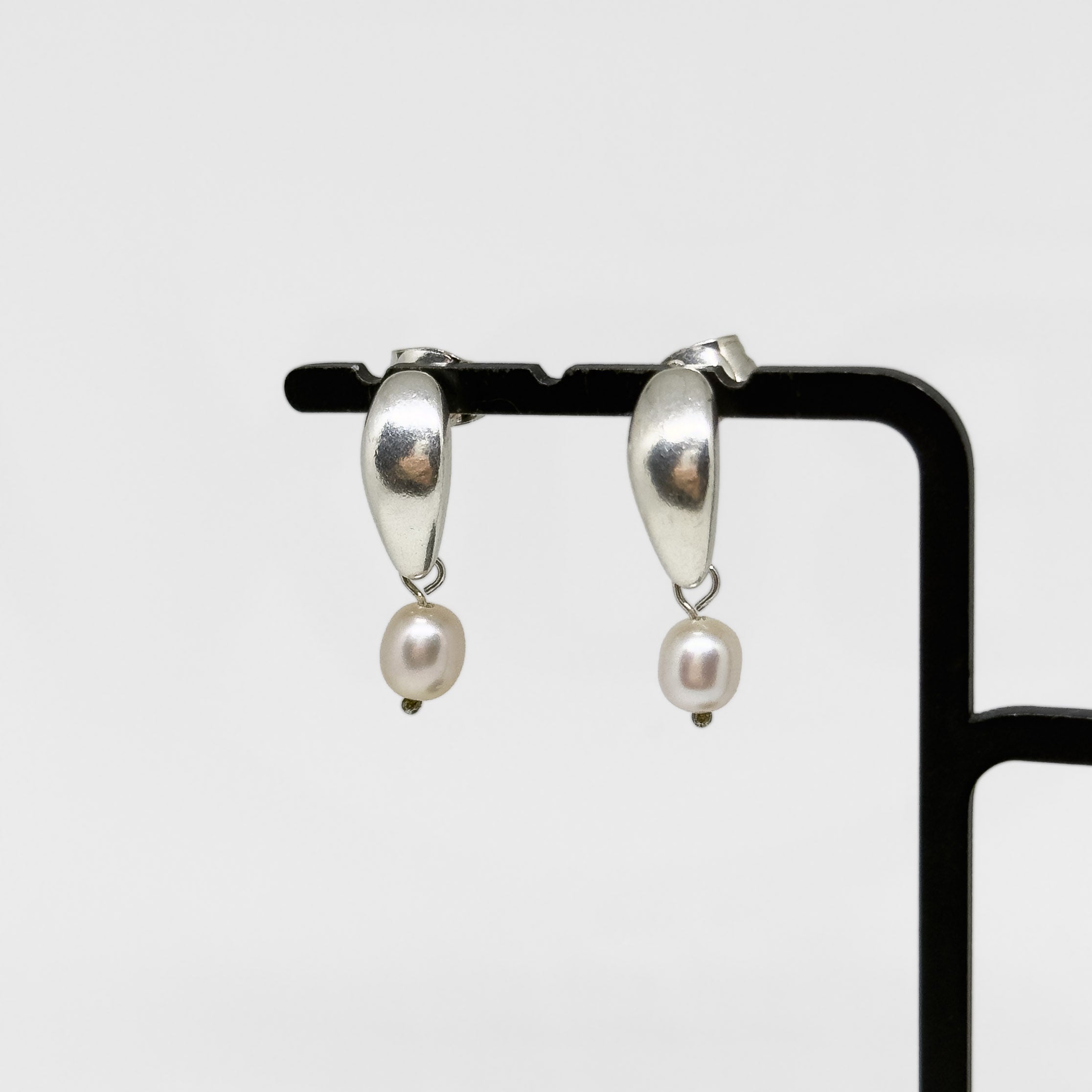 Kalevala Koru hopeiset Trend korvakorut